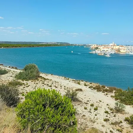 Appt T1 Bis, Terrasse Face Mer, Renove, Climatise Apartment Leucate
